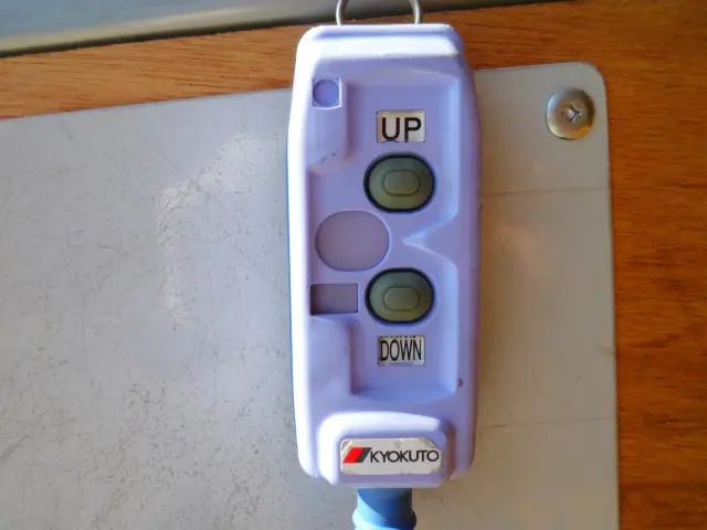 日野 デュトロ 2RG-XZU655M(2WD)の写真22