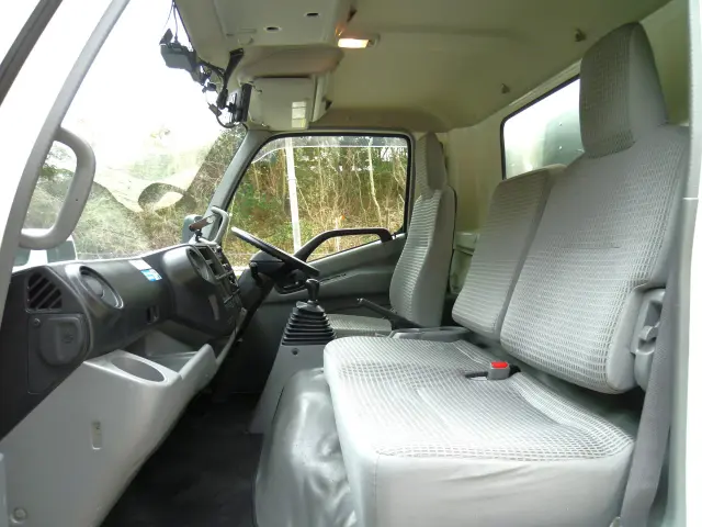 日野 デュトロ TKG-XZU710M(2WD)の写真34