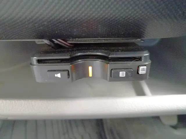 日野 デュトロ 2KG-XZU710M(2WD)の写真38