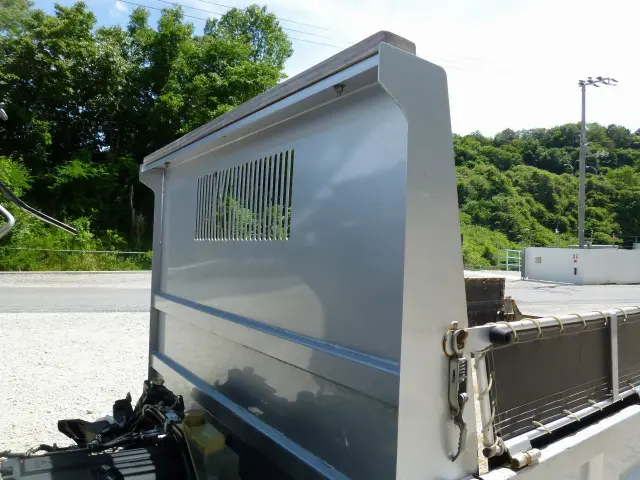 三菱 キャンター 2RG-FBA30(2WD)の写真8