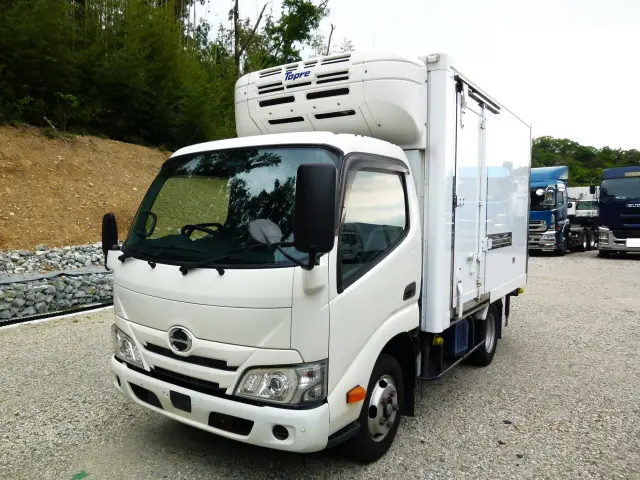 日野 デュトロ 2RG-XZU605M(2WD)の写真1