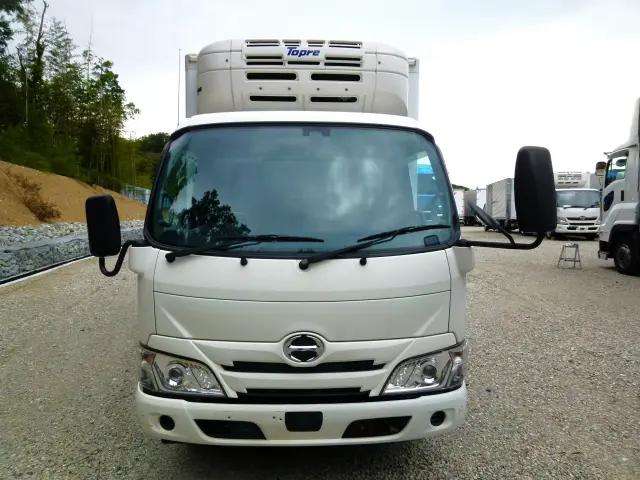 日野 デュトロ 2RG-XZU605M(2WD)の写真2