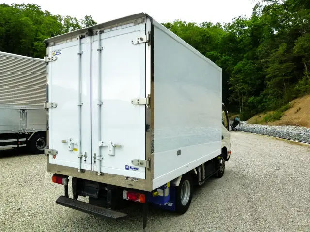 日野 デュトロ 2RG-XZU605M(2WD)の写真4