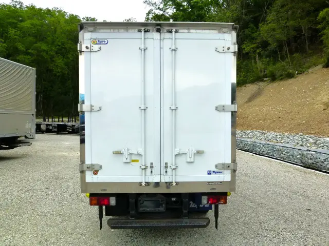 日野 デュトロ 2RG-XZU605M(2WD)の写真5