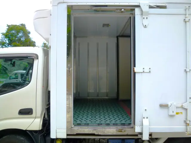 日野 デュトロ 2RG-XZU605M(2WD)の写真10
