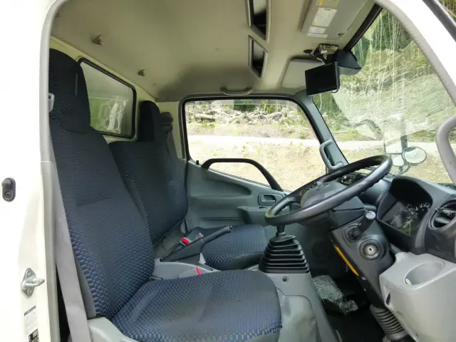 日野 デュトロ 2RG-XZU605M(2WD)の写真26