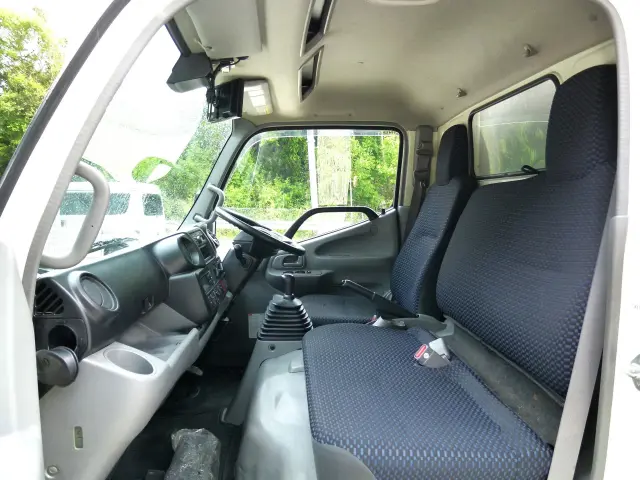 日野 デュトロ 2RG-XZU605M(2WD)の写真31