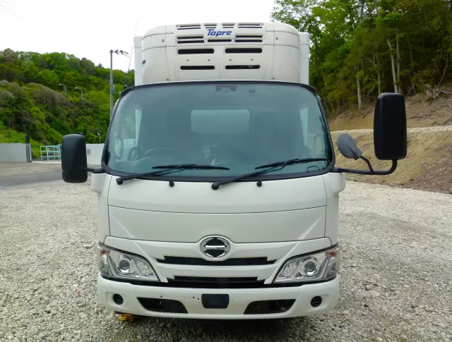 日野 デュトロ 2RG-XZC605M(2WD)の写真2