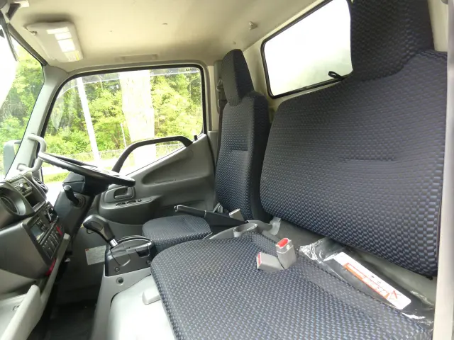 日野 デュトロ 2RG-XZC605M(2WD)の写真29