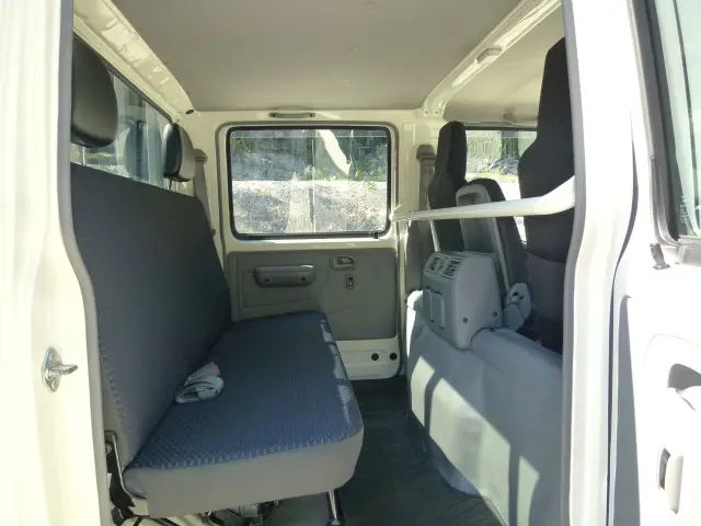 日野 デュトロ 2RG-XZU605M(2WD)の写真28