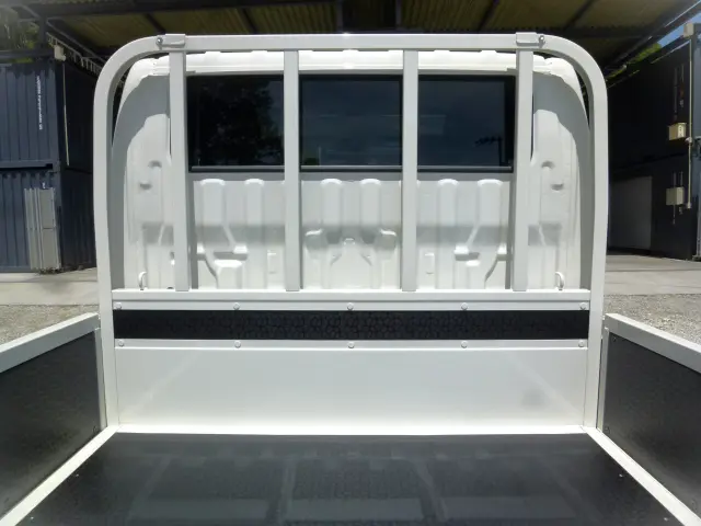 トヨタ ダイナ 2WG-GDY232(2WD)の写真9