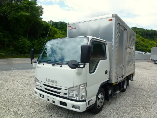 いすゞ エルフ 2RG-NJR88AN(2WD)の写真1