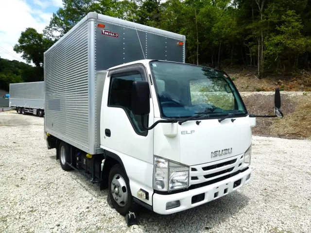 いすゞ エルフ 2RG-NJR88AN(2WD)の写真3