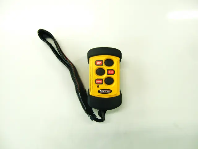 いすゞ エルフ 2RG-NPR88AN(2WD)の写真21