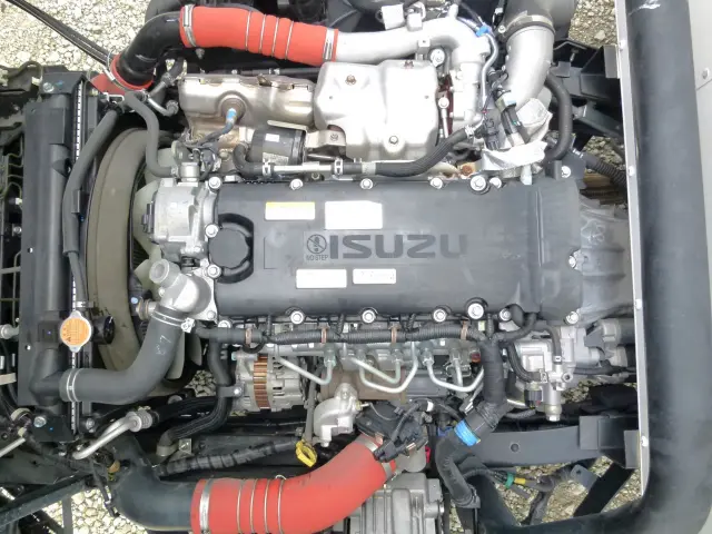 いすゞ エルフ 2RG-NPR88AN(2WD)の写真24