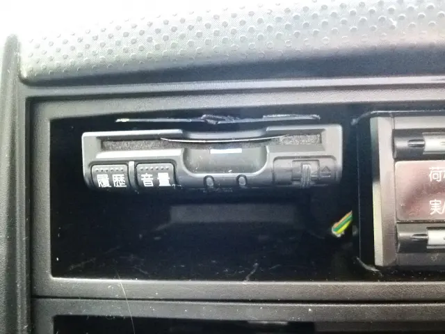 いすゞ エルフ 2RG-NPR88AN(2WD)の写真34