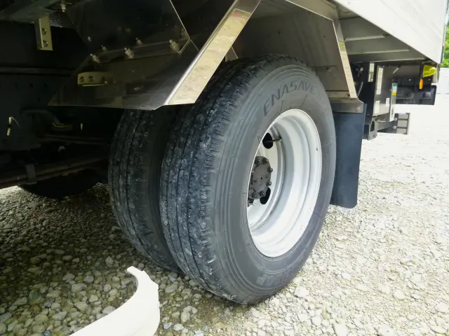いすゞ エルフ 2RG-NPR88AN(2WD)の写真43
