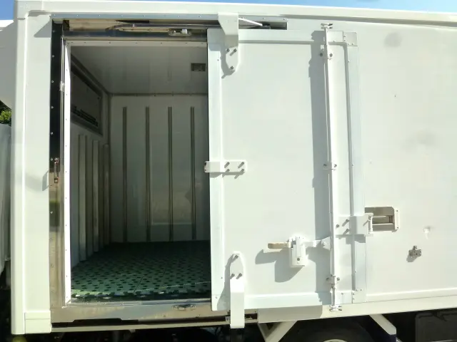 日野 デュトロ 2RG-XZC605M(2WD)の写真10
