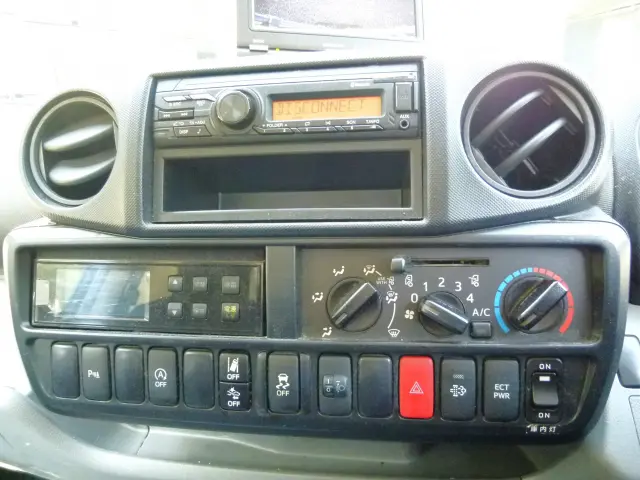 日野 デュトロ 2RG-XZC605M(2WD)の写真27