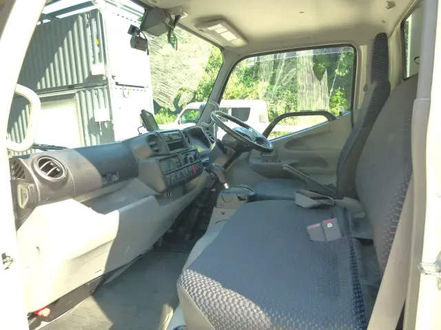 日野 デュトロ 2RG-XZC605M(2WD)の写真31