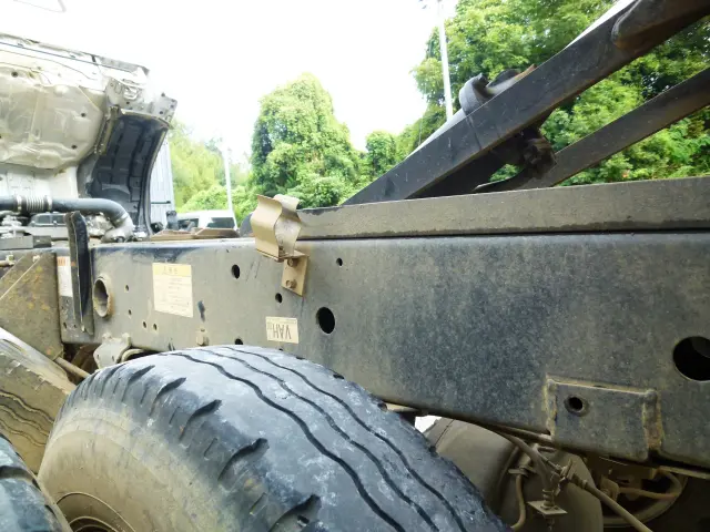 いすゞ エルフ 2RG-NKR88AN(2WD)の写真36