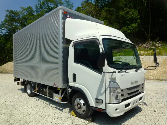 荷台寸法/長4,700×幅2,100×高2,350(門2,290)(mm)|いすゞ エルフ 2RG-NPR88AN(2WD)の写真3