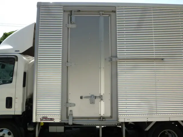 いすゞ エルフ 2RG-NPR88AN(2WD)の写真9