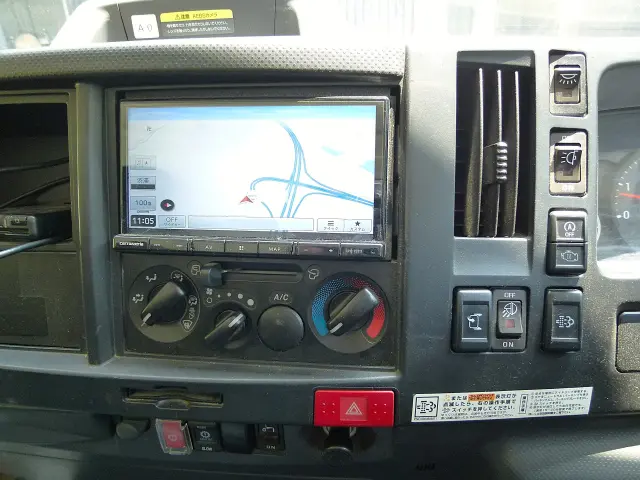 いすゞ エルフ 2RG-NPR88AN(2WD)の写真26