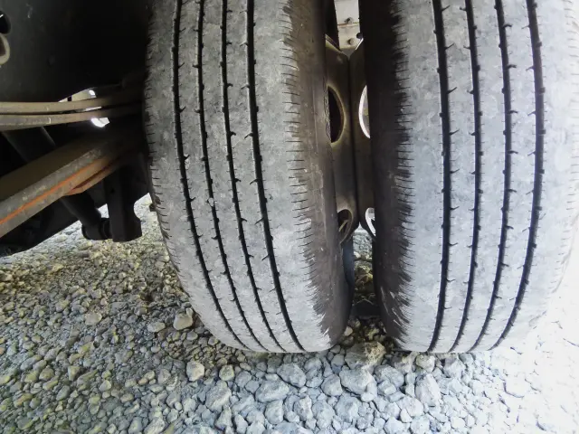 いすゞ エルフ 2RG-NPR88AN(2WD)の写真40
