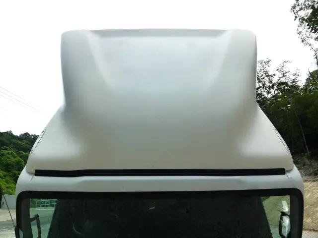 いすゞ エルフ 2RG-NPR88AN(2WD)の写真7
