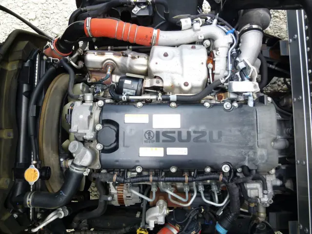 いすゞ エルフ 2RG-NPR88AN(2WD)の写真22