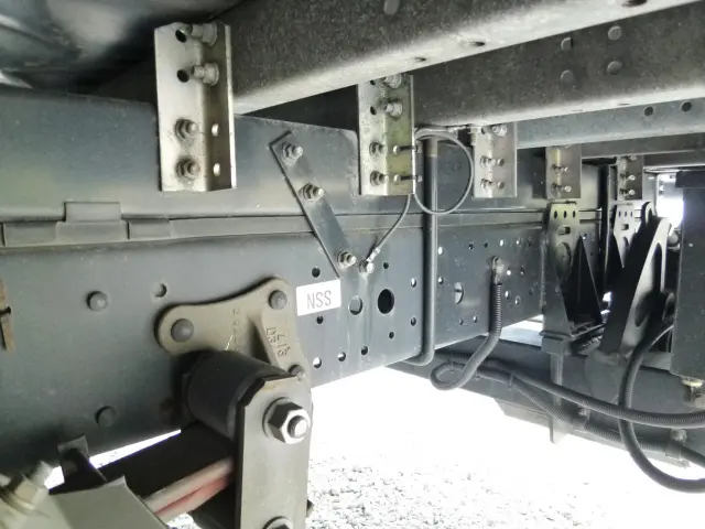 いすゞ エルフ 2RG-NPR88AN(2WD)の写真37