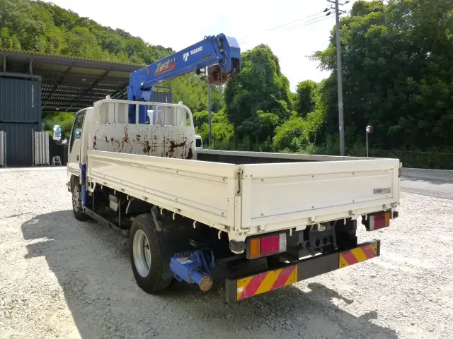 いすゞ エルフ 2RG-NKR88R(2WD)の写真6