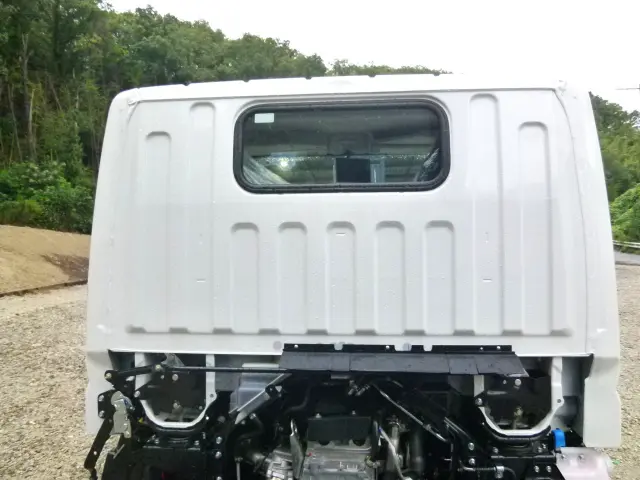 三菱 キャンター 2RG-FBA60(2WD)の写真9