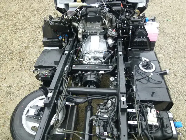 三菱 キャンター 2RG-FBA60(2WD)の写真10