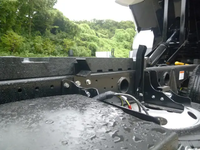 三菱 キャンター 2RG-FBA60(2WD)の写真36
