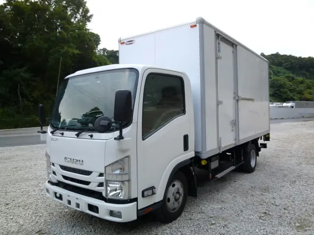 ☆いすゞ バン跳上PG 標準 ロング スムーサー 入庫しました!!☆|いすゞ エルフ 2RG-NLR88AN(2WD)の写真1
