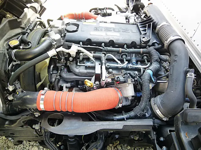 いすゞ エルフ 2RG-NLR88AN(2WD)の写真24