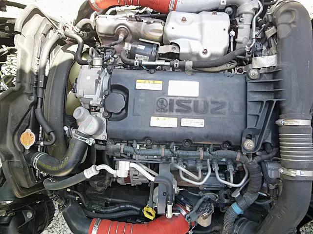 いすゞ エルフ 2RG-NLR88AN(2WD)の写真25