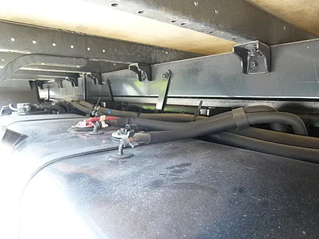 いすゞ エルフ 2RG-NLR88AN(2WD)の写真39