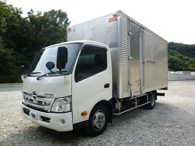 日野 デュトロ 2RG-XZU710M(2WD)の写真1