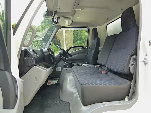 日野 デュトロ 2RG-XZU710M(2WD)の写真27