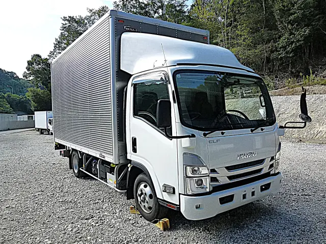 荷台寸法/長4,719×幅2,107×高2,340(㎜)|いすゞ エルフ 2RG-NPR88AN(2WD)の写真3