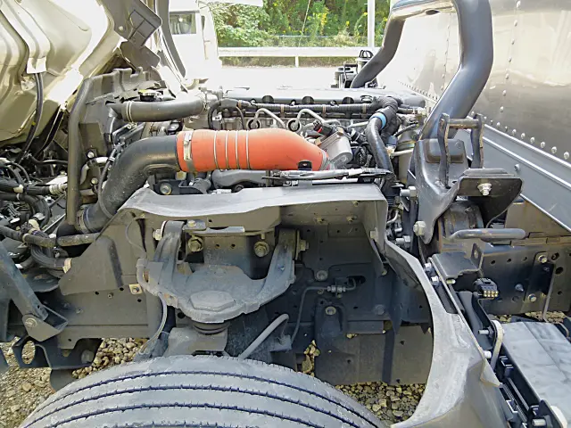 いすゞ エルフ 2RG-NPR88AN(2WD)の写真22