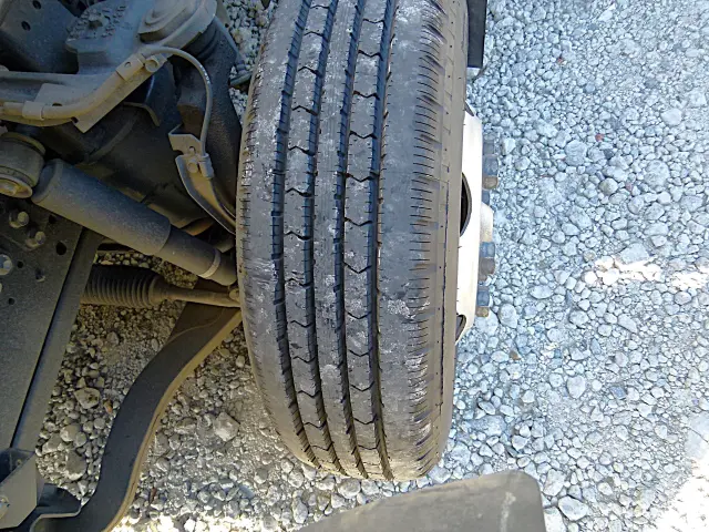 いすゞ エルフ 2RG-NPR88AN(2WD)の写真37