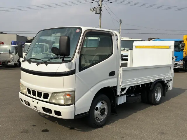 トヨタ トヨエース PB-XZU306(2WD)の写真1
