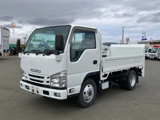 いすゞ エルフ TPG-NKS85AN(4WD)の写真1