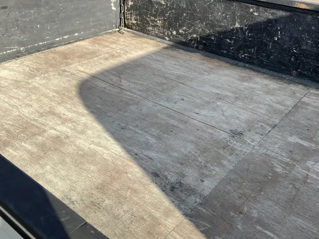 三菱 キャンター TPG-FBA00(2WD)の写真10