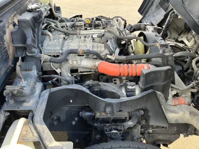 三菱 キャンター TPG-FBA00(2WD)の写真15