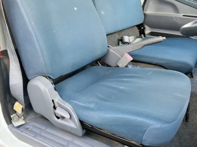 三菱 キャンター TPG-FBA00(2WD)の写真16